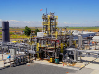 Twelve opens AirPlant One in Moses Lake to produce commercial E-Jet fuel